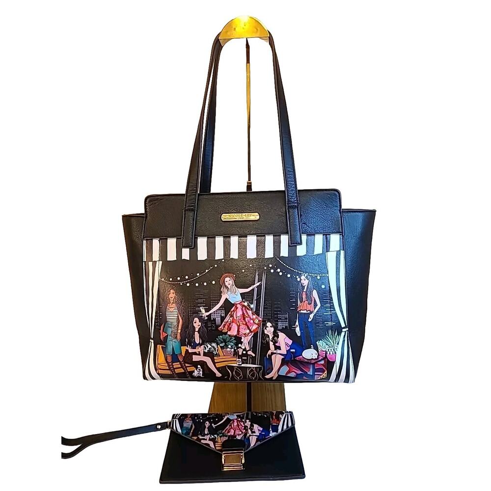 Nicole Lee NOELLE Large Party Girl Graphic Stripes Handbag Tote & Wristlet NWOT